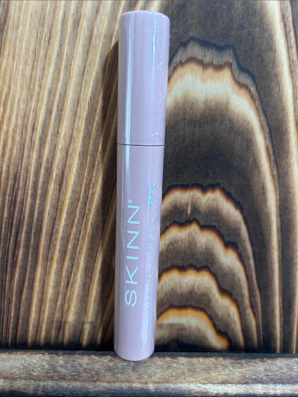 SKINN Mascara Tube - Pale Pink Gloss